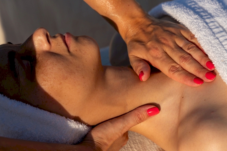 Éveil des sens Éveil des sens